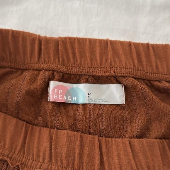 Free People Aloha Set - Picture 3 of 3